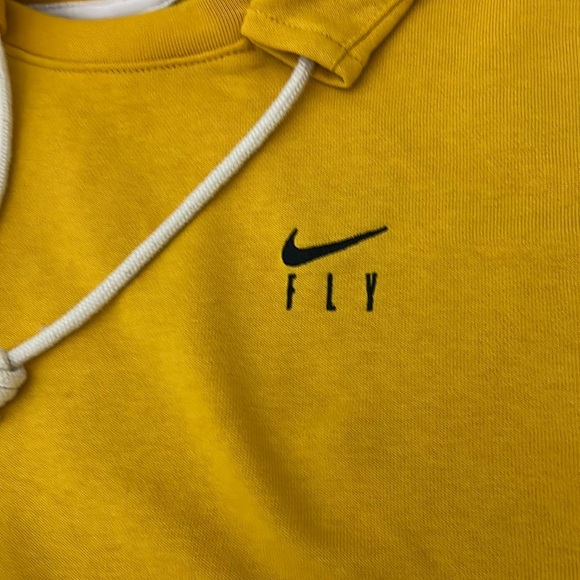 Nike Dry Fit Swoosh Fly Standard Issue Basketball Hoodie Yellow Ochre Size L - Picture 4 of 12